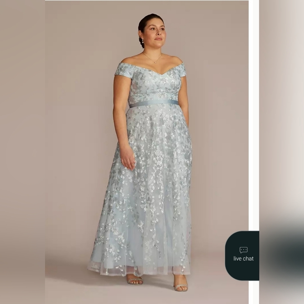 Oleg Cassini Light Blue Floral Lace Dress